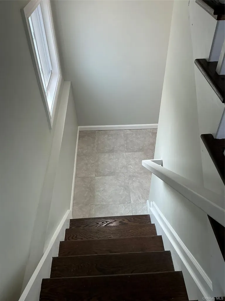 248 E Shore Road E Lindenhurst NY 11757