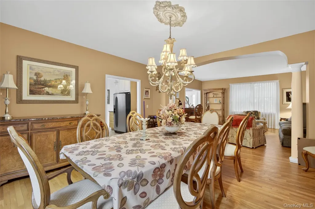14 Meadow Crest Drive Mahopac NY 10541