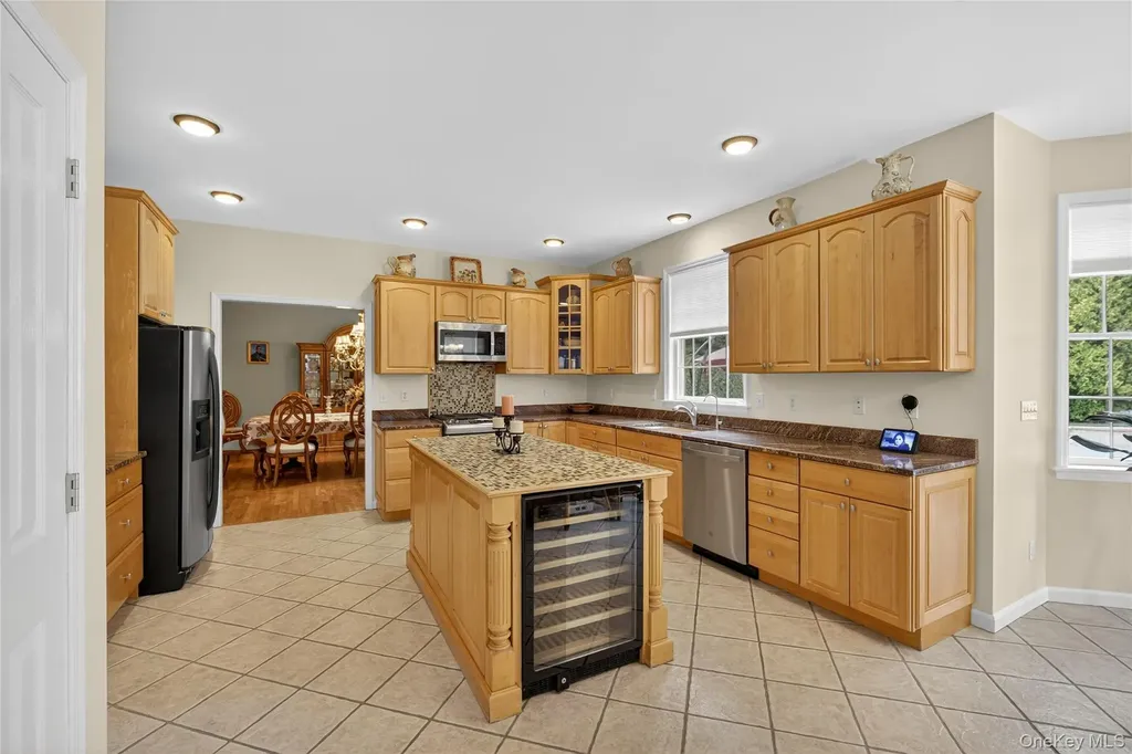14 Meadow Crest Drive Mahopac NY 10541