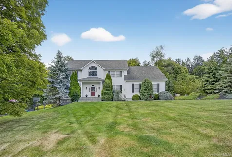 14 Meadow Crest Drive Mahopac NY 10541
