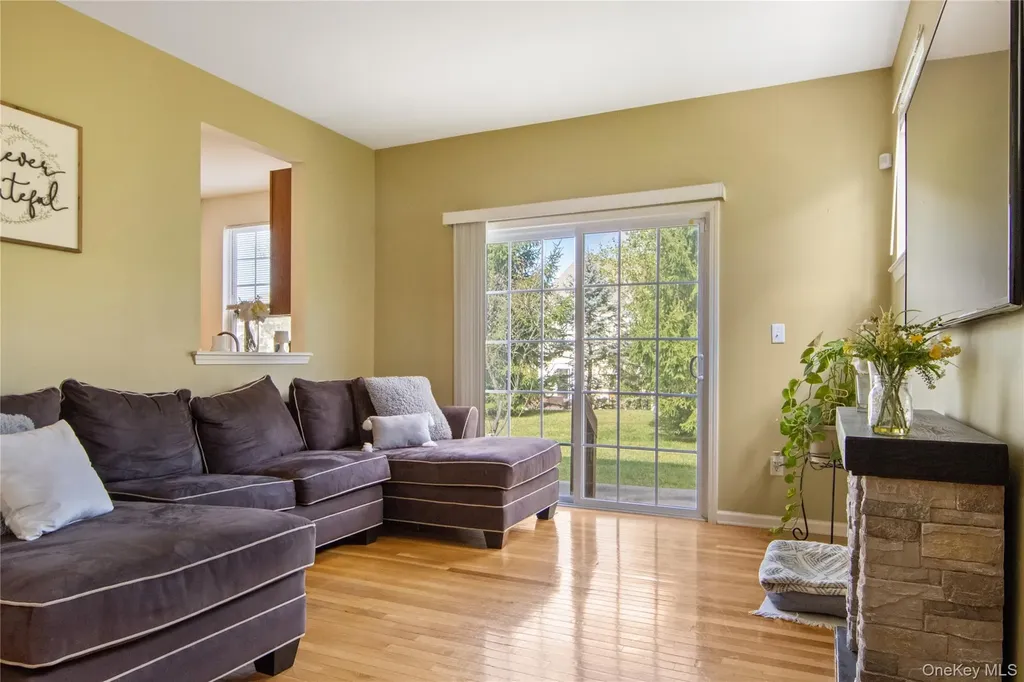 11 Cobblestone Lane Middletown NY 10940