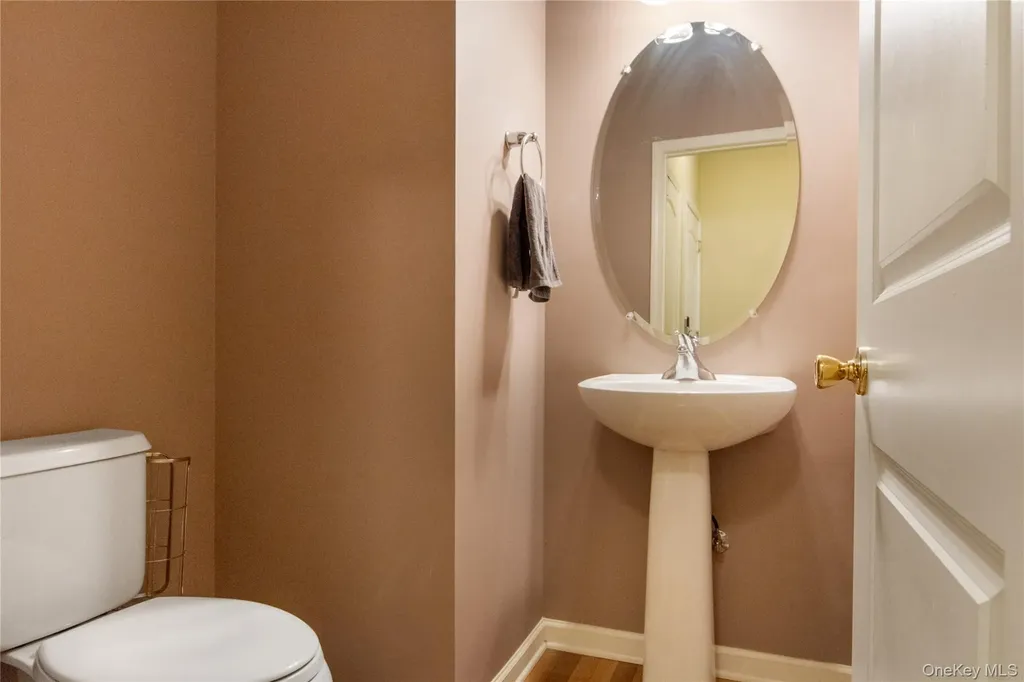 11 Cobblestone Lane Middletown NY 10940