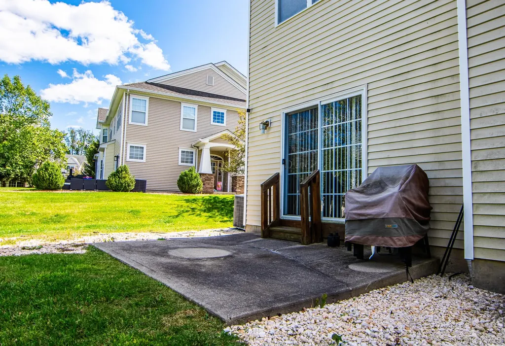 11 Cobblestone Lane Middletown NY 10940