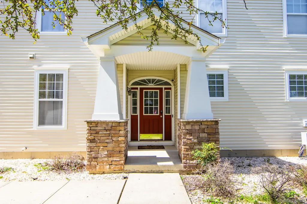11 Cobblestone Lane Middletown NY 10940