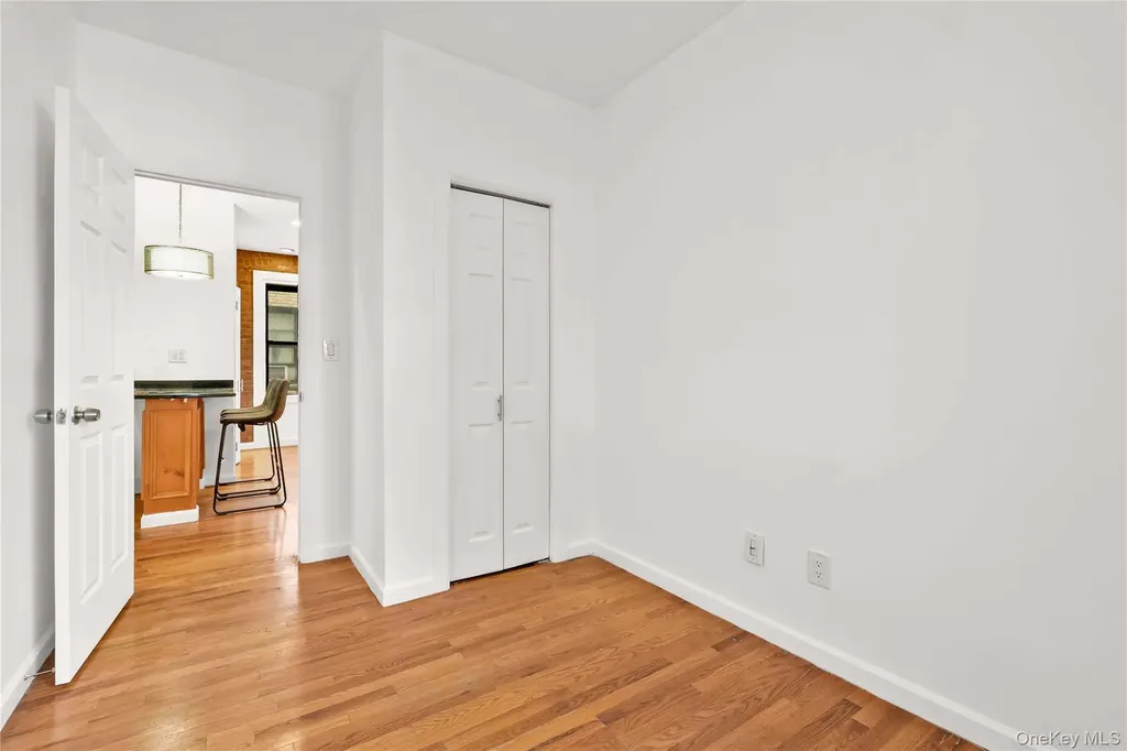 21-28 35th Astoria NY 11105