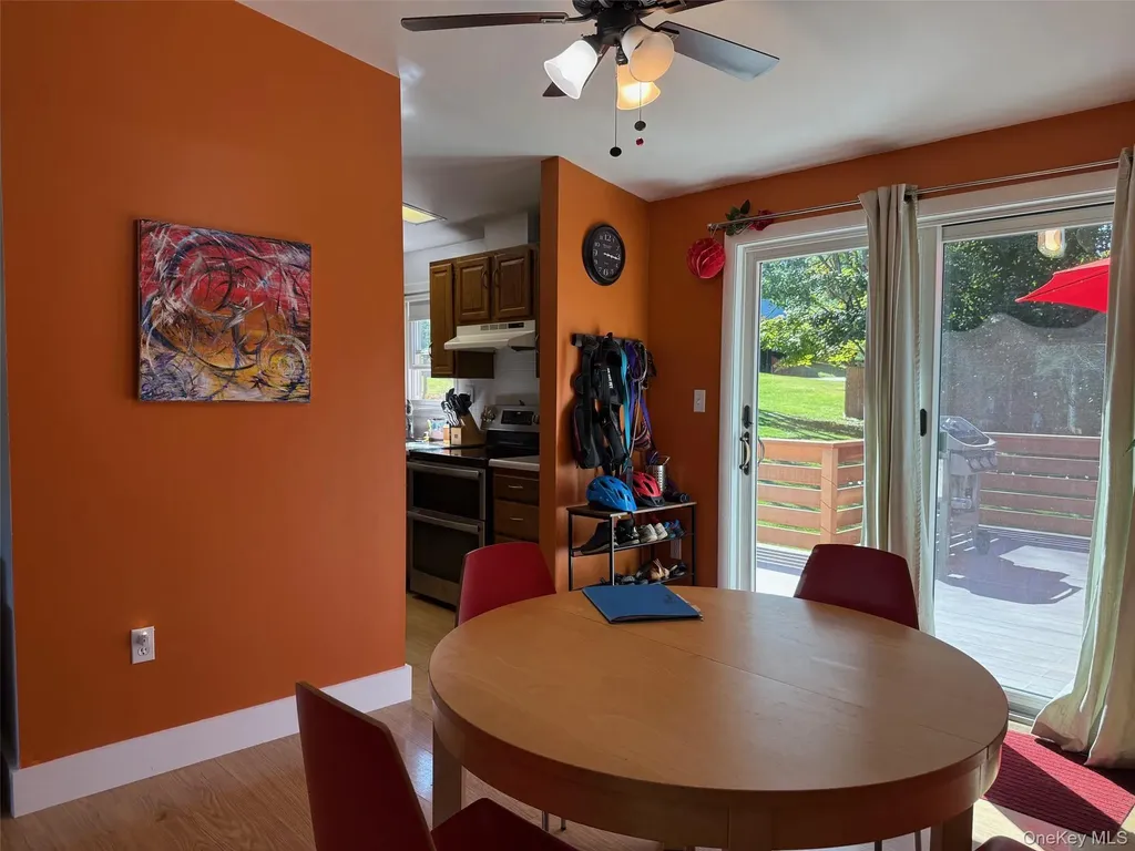 27 Meadow Lane Millerton NY 12546