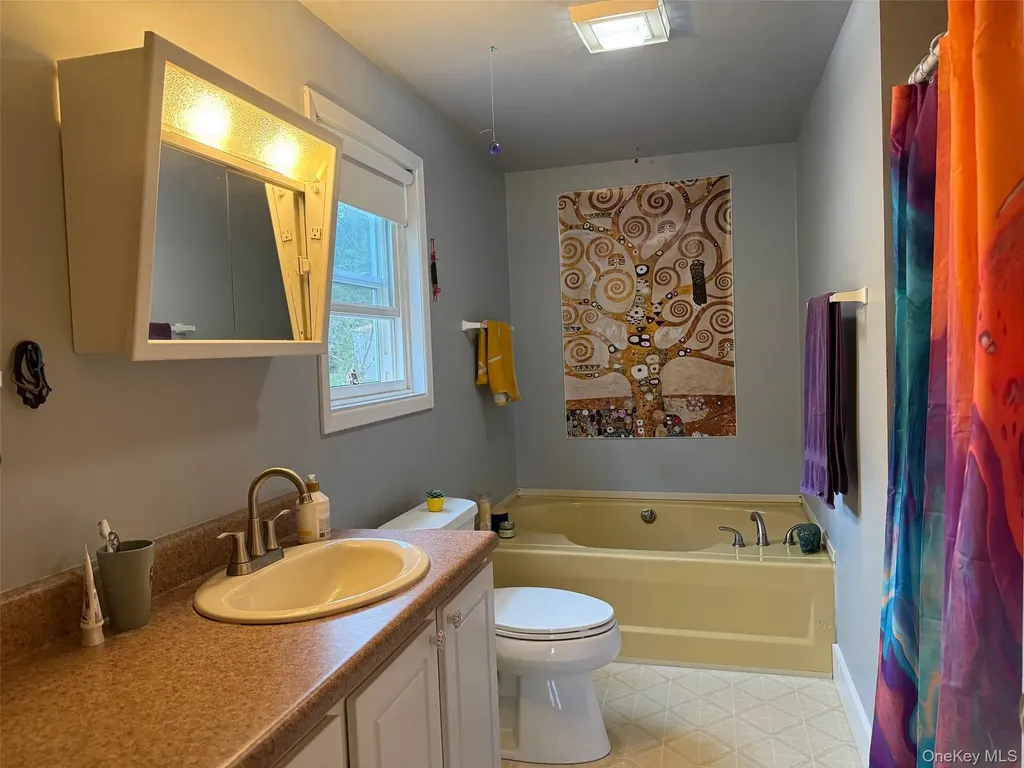 27 Meadow Lane Millerton NY 12546