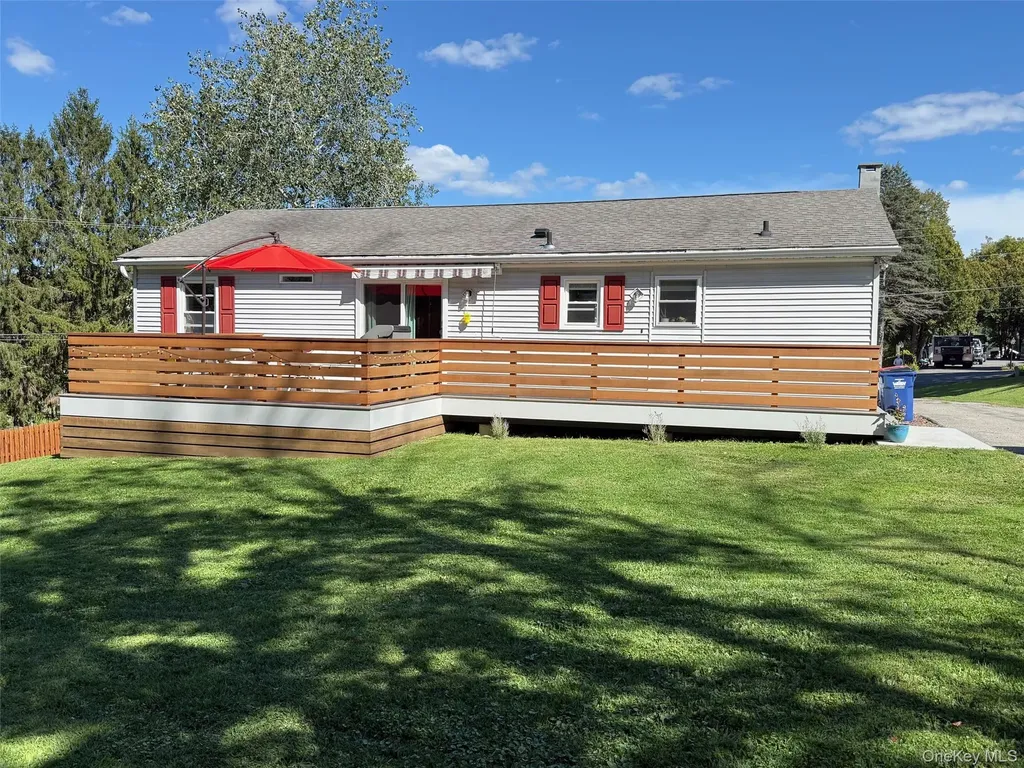 27 Meadow Lane Millerton NY 12546