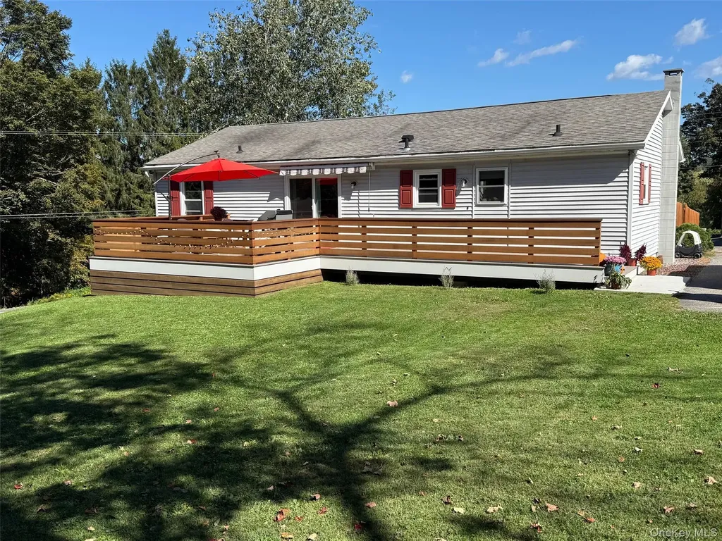 27 Meadow Lane Millerton NY 12546