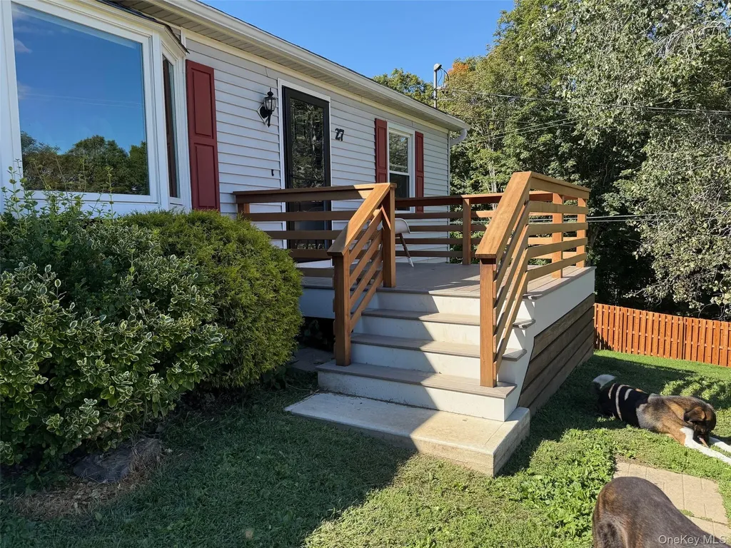 27 Meadow Lane Millerton NY 12546