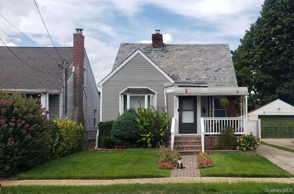269 Windsor Parkway Hempstead NY 11550