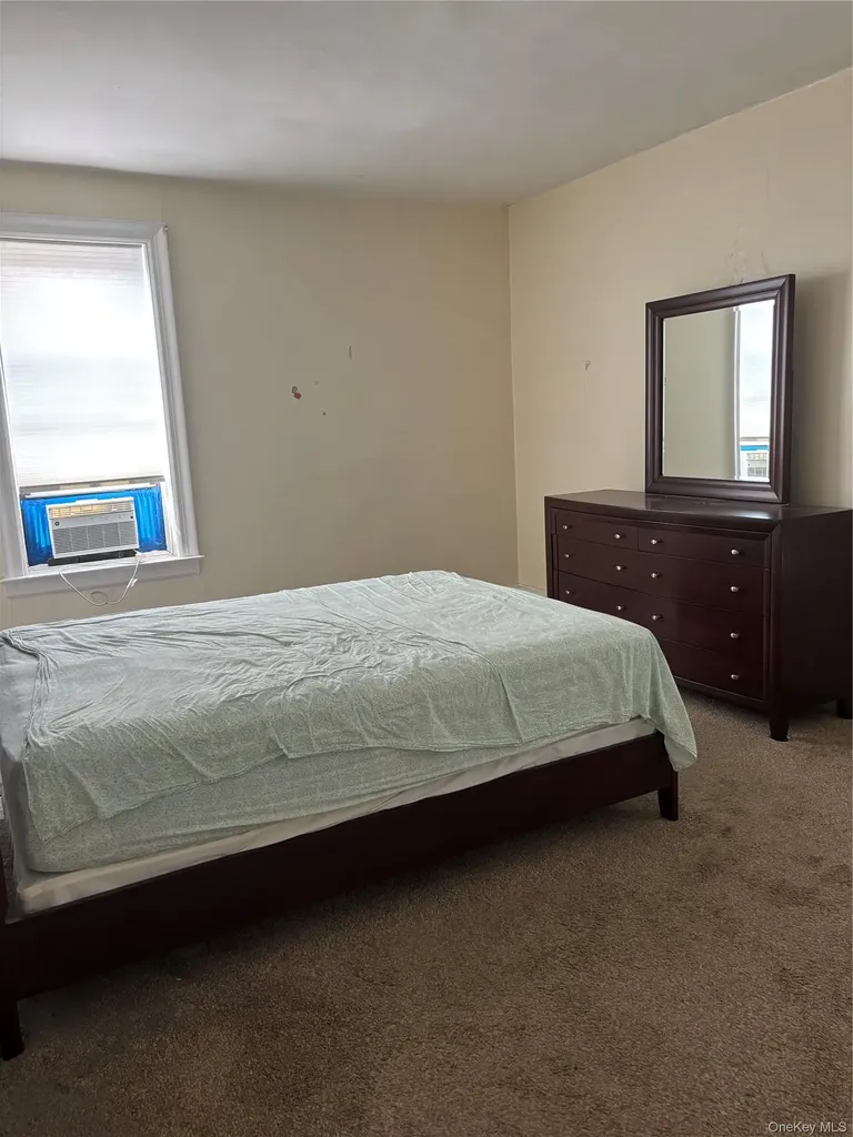 160-15 Powells Cove Boulevard Beechhurst NY 11357