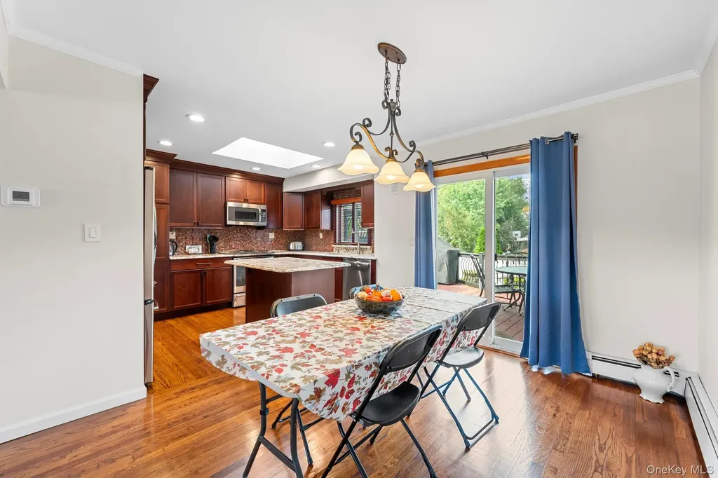 79 Stewart Avenue Bethpage NY 11714