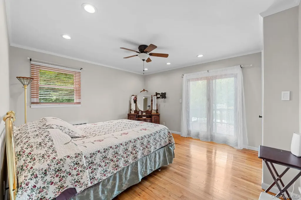 79 Stewart Avenue Bethpage NY 11714