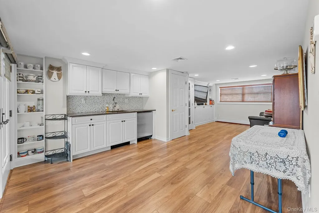 79 Stewart Avenue Bethpage NY 11714