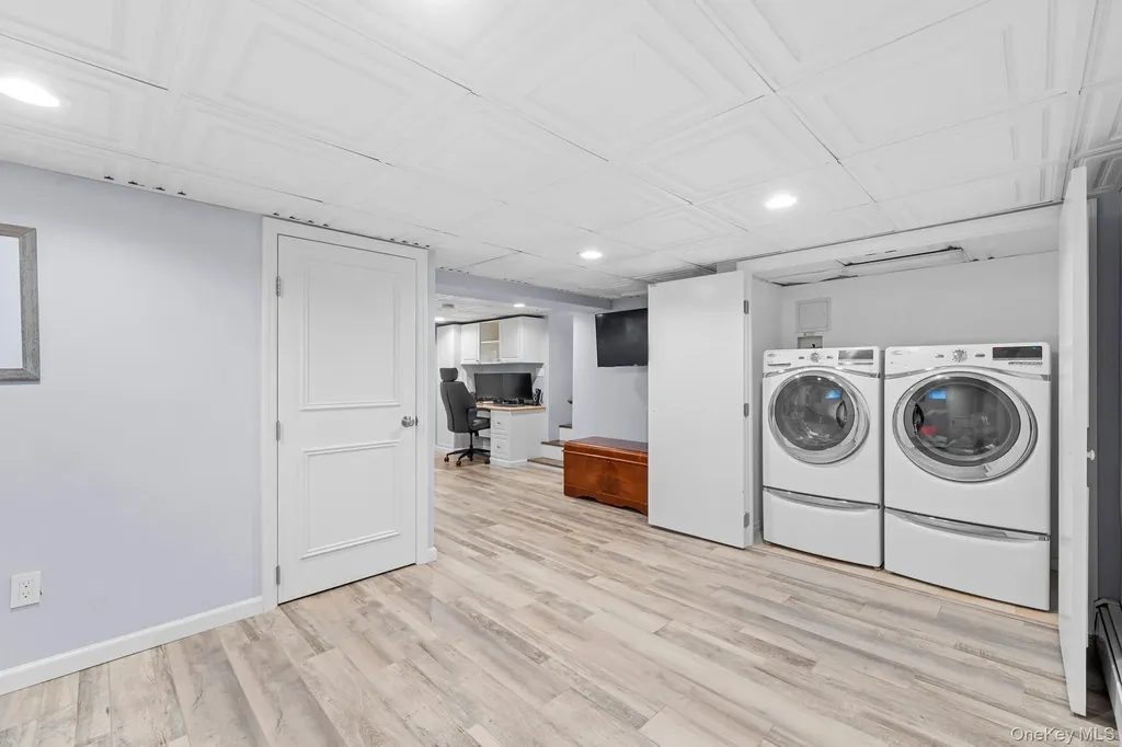 79 Stewart Avenue Bethpage NY 11714