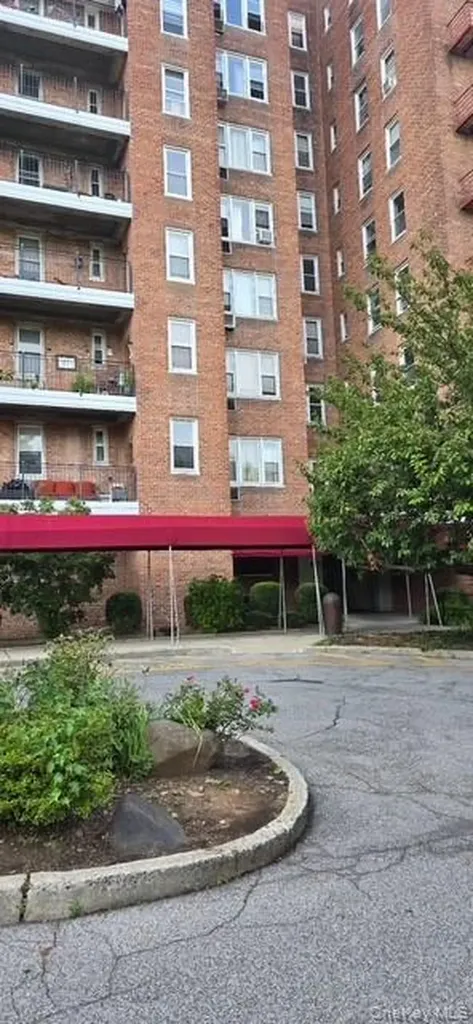 245 Rumsey Road Yonkers NY 10701