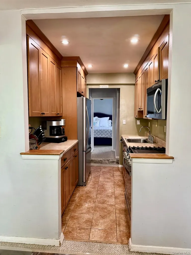 245 Rumsey Road Yonkers NY 10701