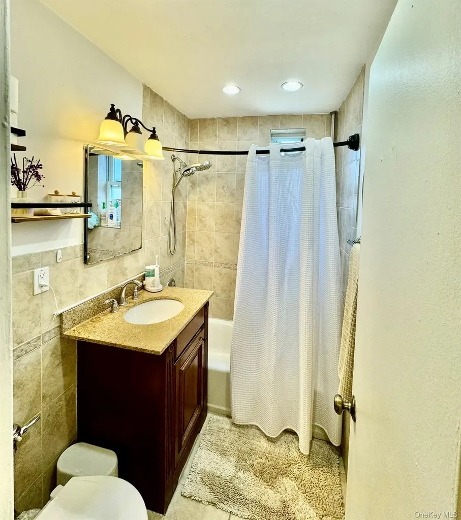 245 Rumsey Road Yonkers NY 10701