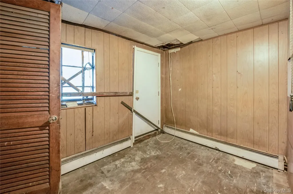 1010 E 230th Street Bronx NY 10466