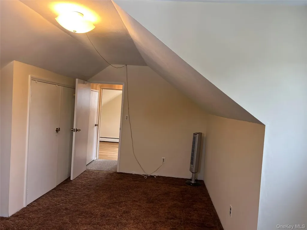 1727 Pine Grove Boulevard Bay Shore NY 11706