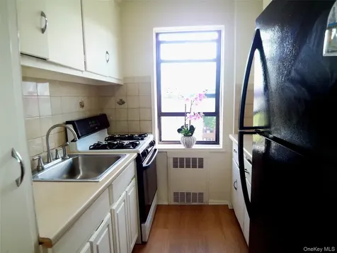 1 Fisher Drive Mount Vernon NY 10552