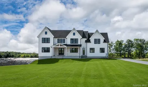 71 Abu Mousa Drive Lagrangeville NY 12540