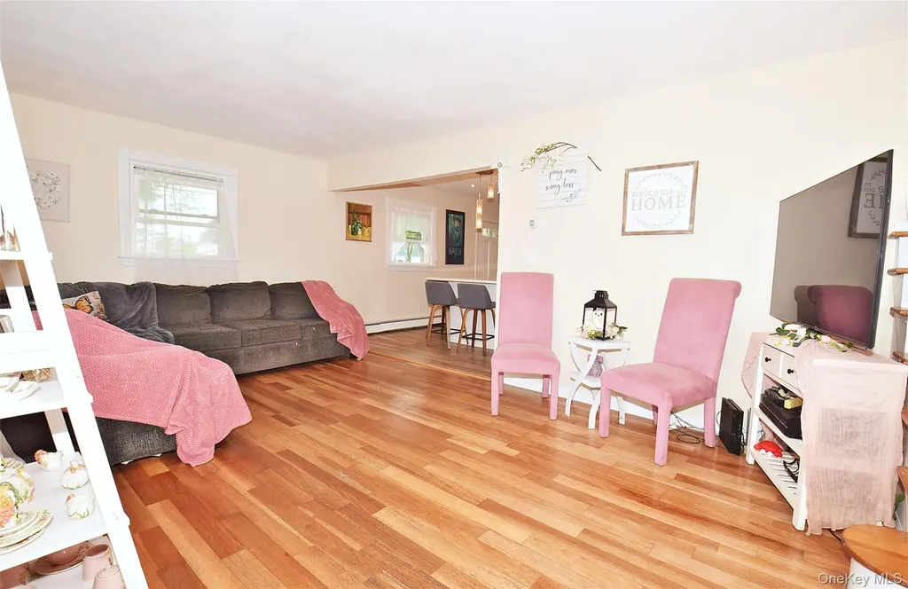 200 Cedar Lane Babylon NY 11702