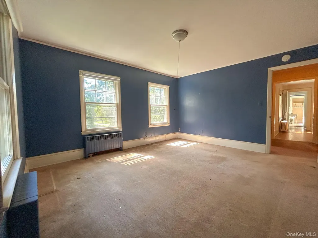 18 Beechwood Park Poughkeepsie NY 12601