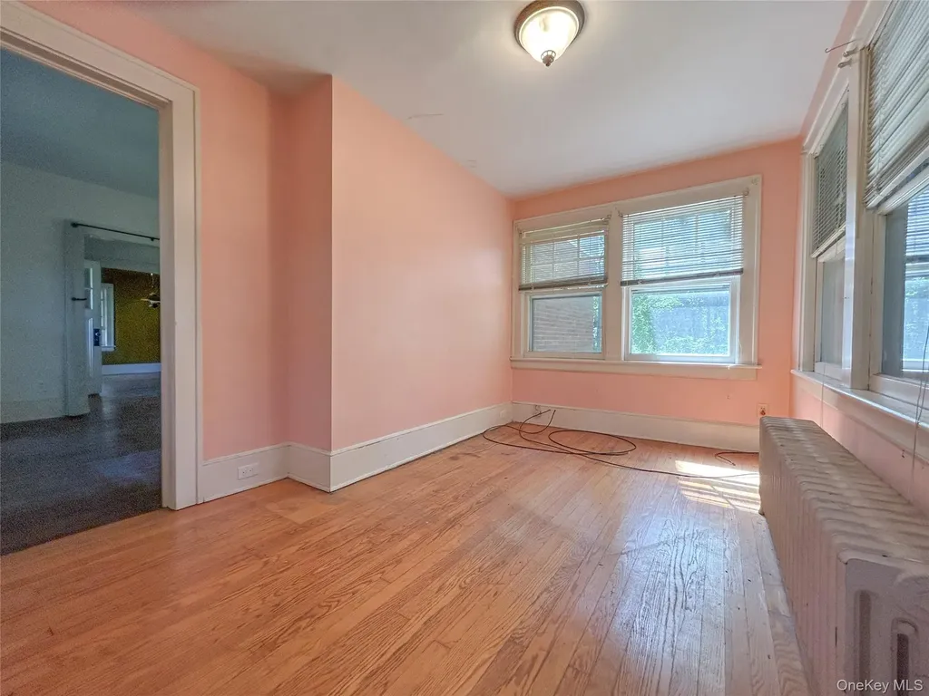18 Beechwood Park Poughkeepsie NY 12601