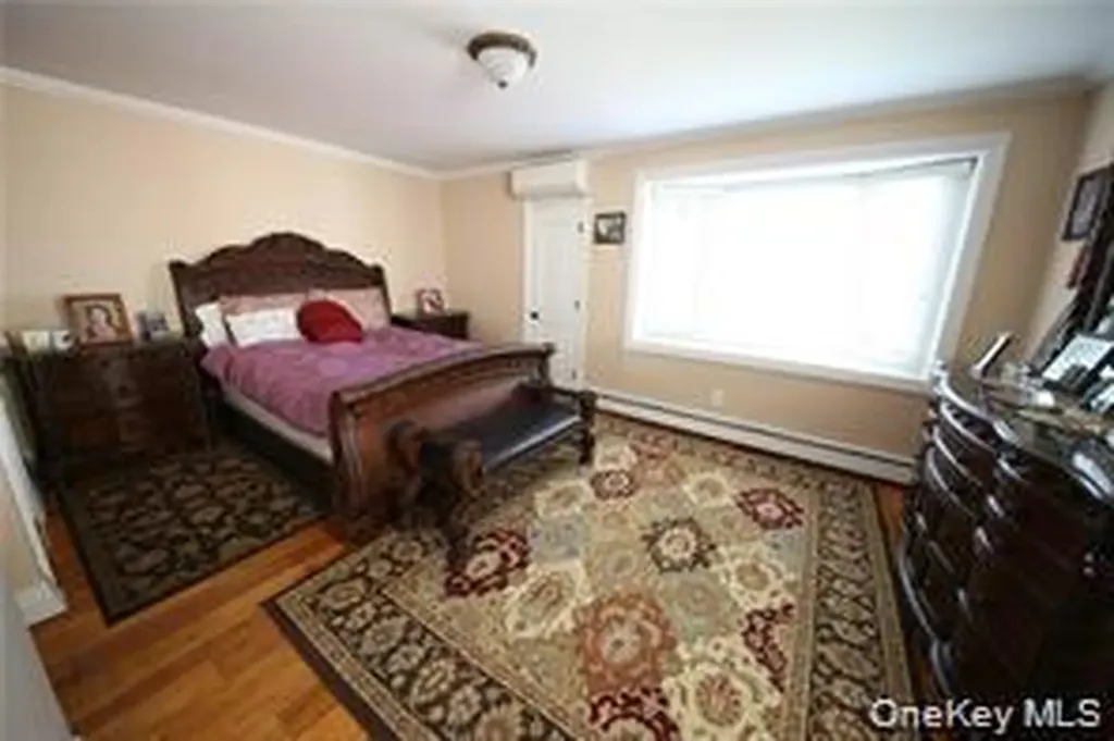 2032 Hobart Avenue Bronx NY 10461