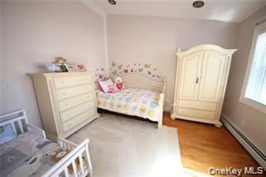 2032 Hobart Avenue Bronx NY 10461