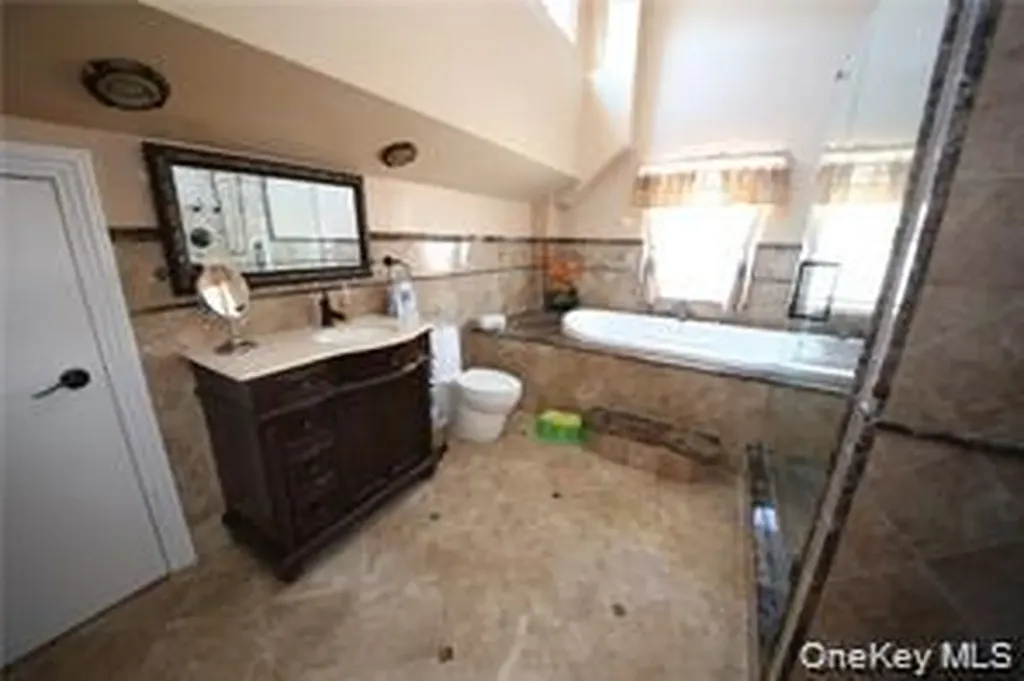 2032 Hobart Avenue Bronx NY 10461