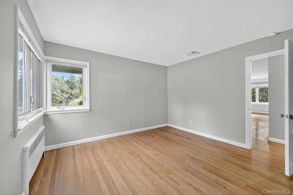 12 Griffith Lane Huntington NY 11743
