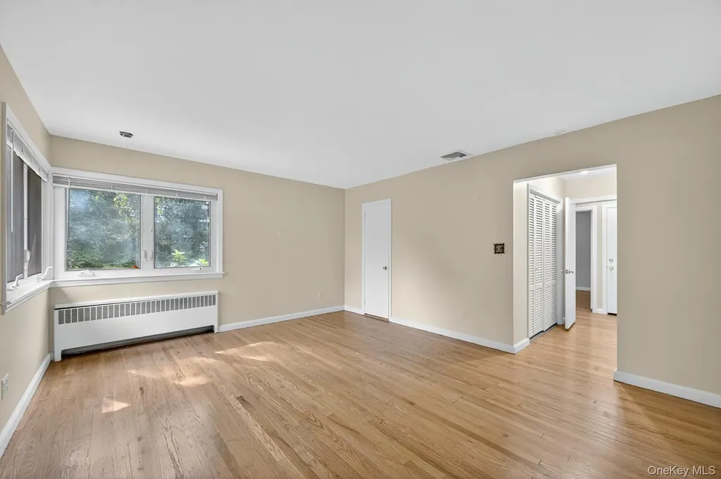 12 Griffith Lane Huntington NY 11743