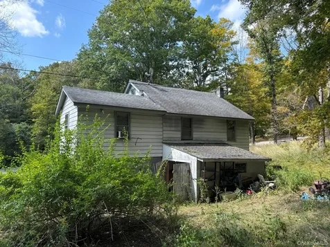 42 E Pond Lilly Road Ancram NY 12502
