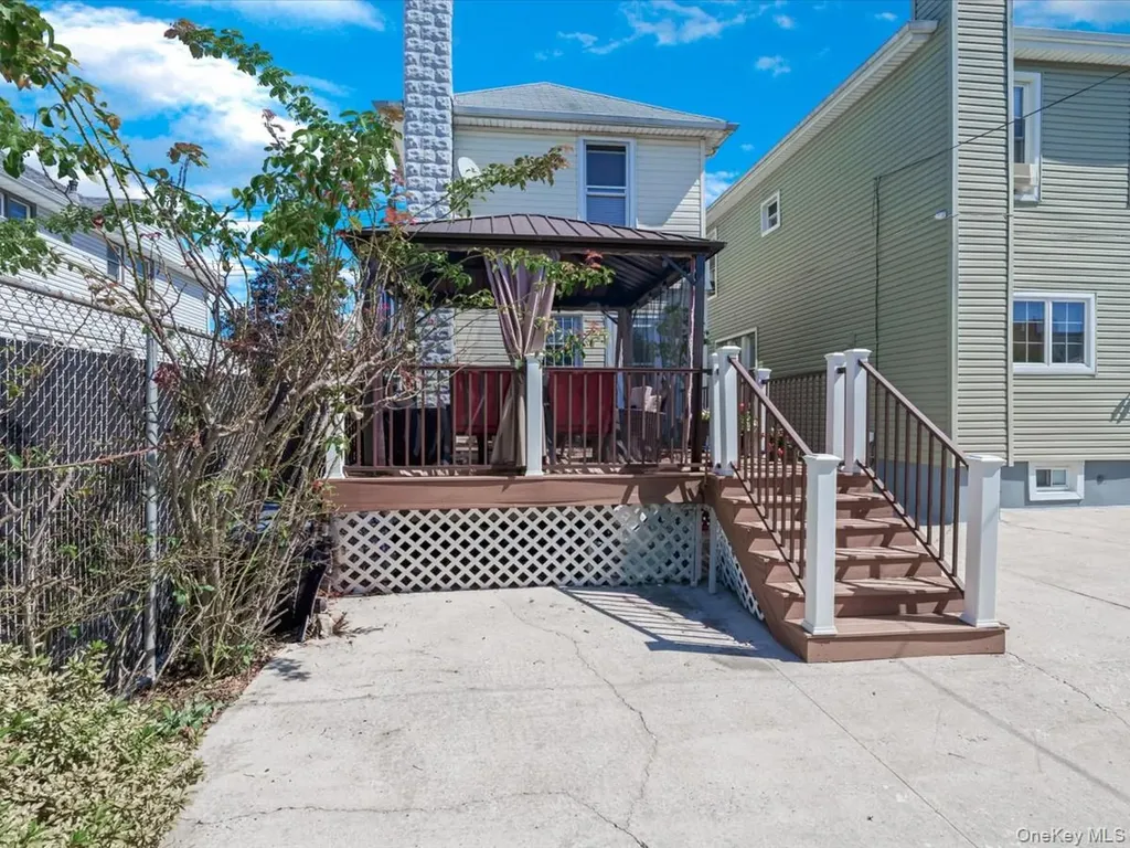 1566 E 49th Street Brooklyn NY 11234