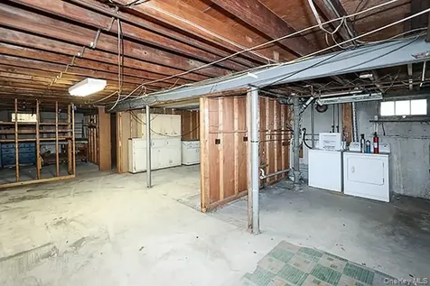 119 S 6th Street Bethpage NY 11714