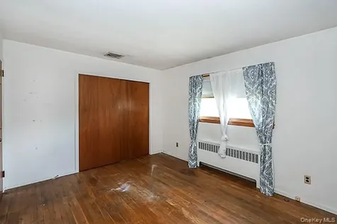 119 S 6th Street Bethpage NY 11714