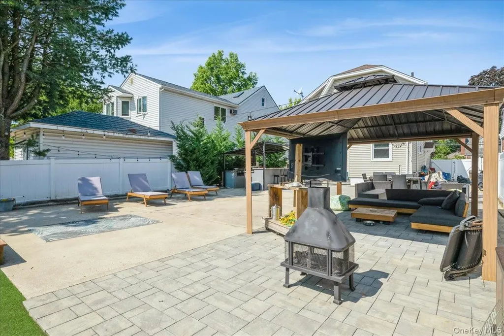 42 Stuart Avenue Malverne NY 11565