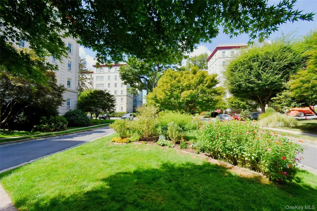 4 Park Lane Mount Vernon NY 10552