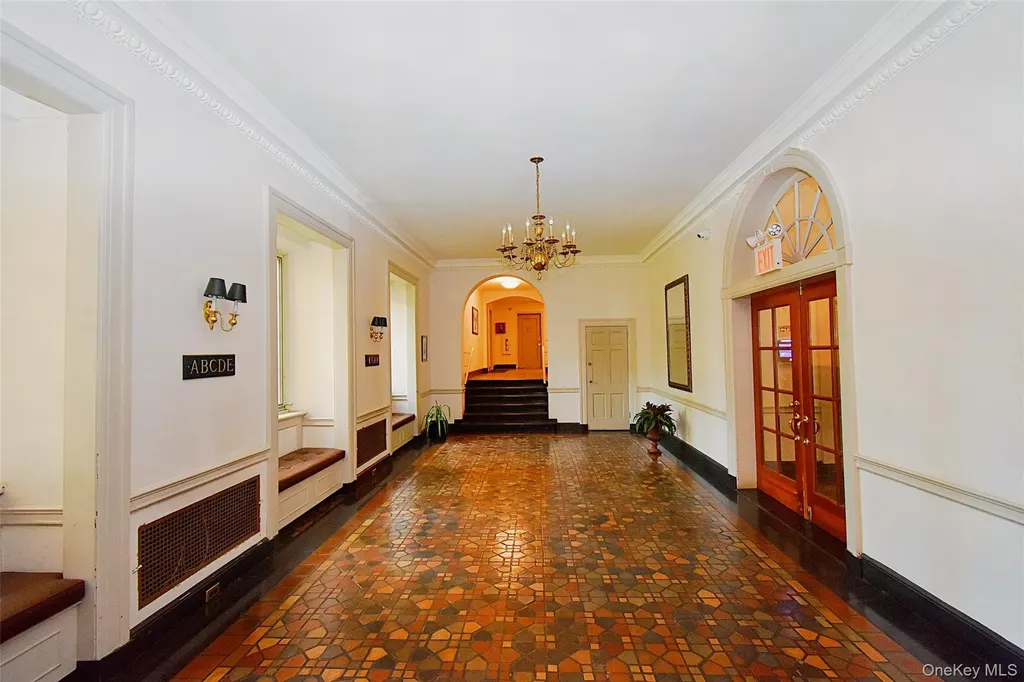 4 Park Lane Mount Vernon NY 10552