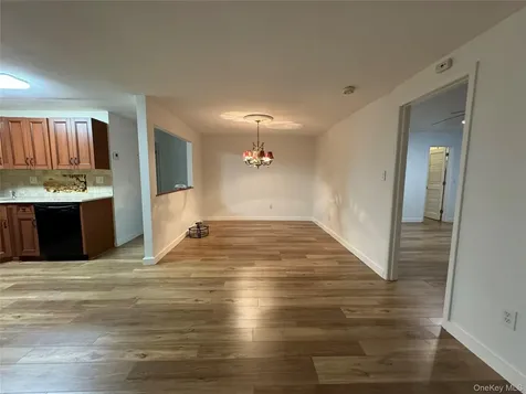 61 Baymens Sayville NY 11782