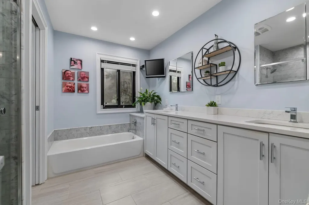 1 Castle Drive Woodbury NY 11797