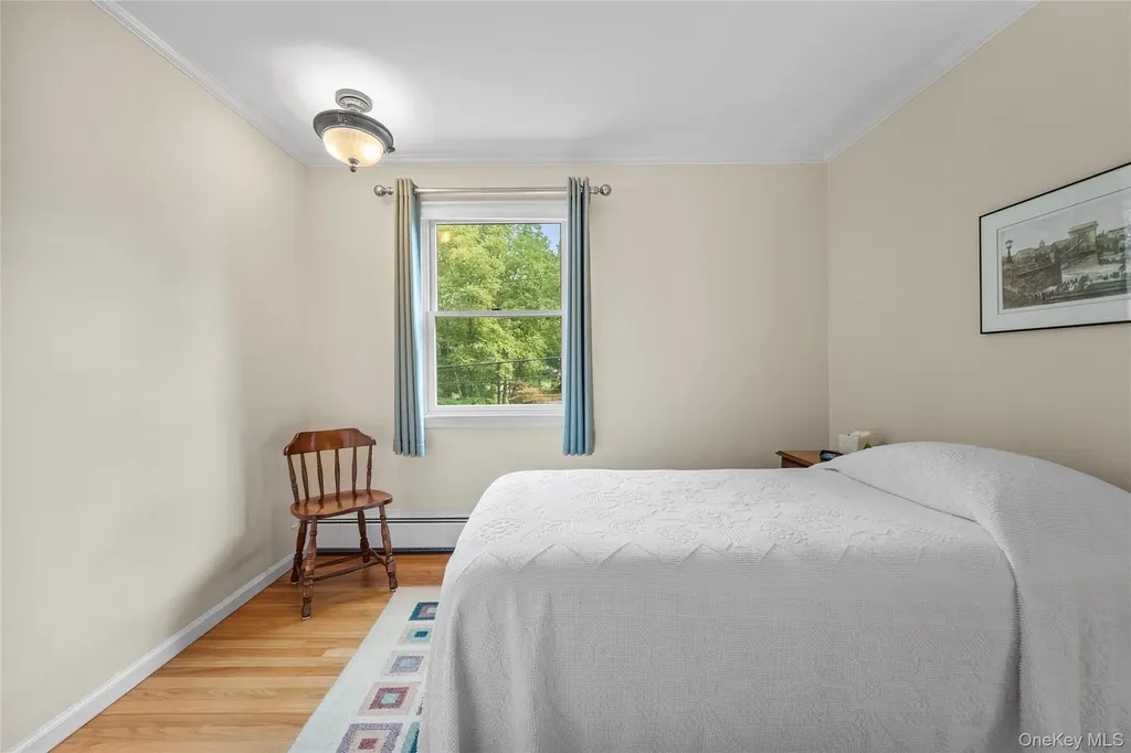 33 Sammis Lane White Plains NY 10605