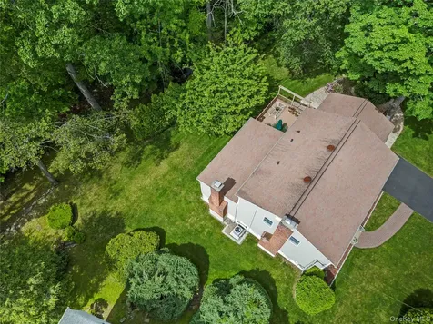 33 Sammis Lane White Plains NY 10605