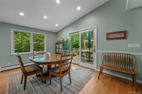 33 Sammis Lane White Plains NY 10605