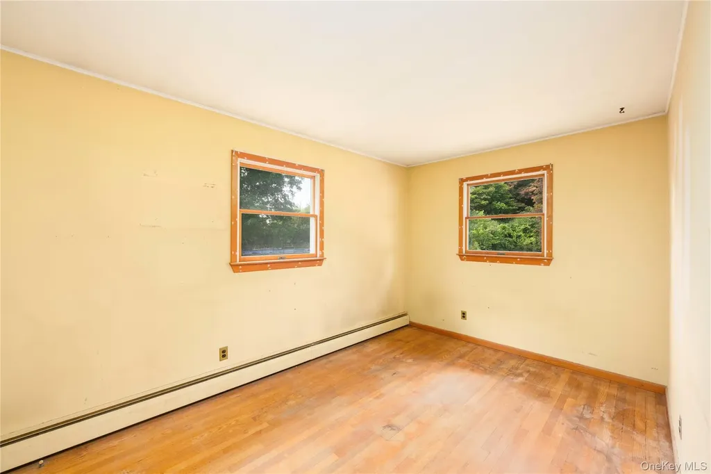 33 Ridgeview Avenue Mahopac NY 10541