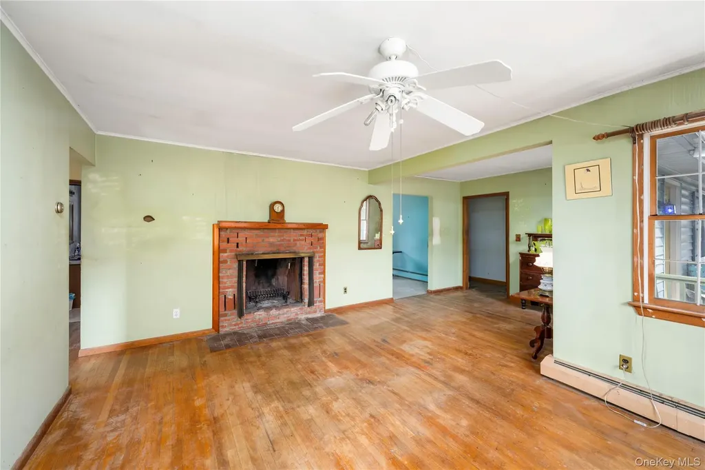 33 Ridgeview Avenue Mahopac NY 10541