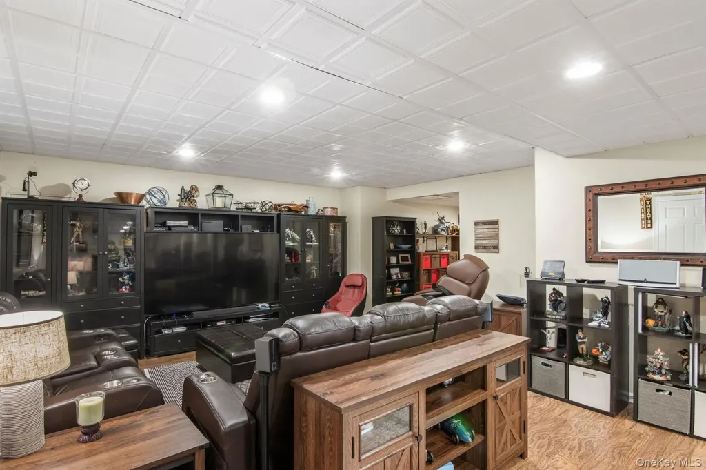 87 Mayfair Road Nesconset NY 11767